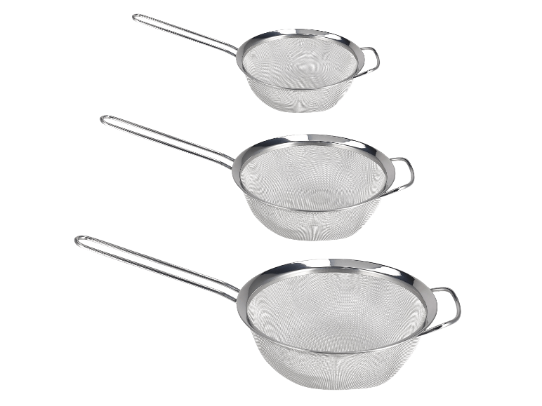 Set med tre metallsilar i olika storlekar med handtag
