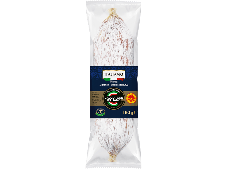Vakuumförpackad italiensk salami med blå etikett som anger 180 g.