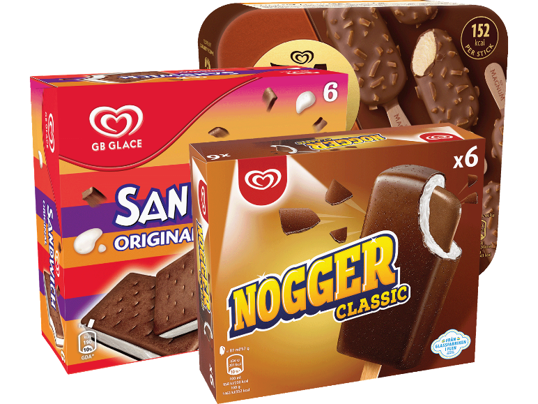 Chokladglasspinnar och glassandwichar i förpackningar.