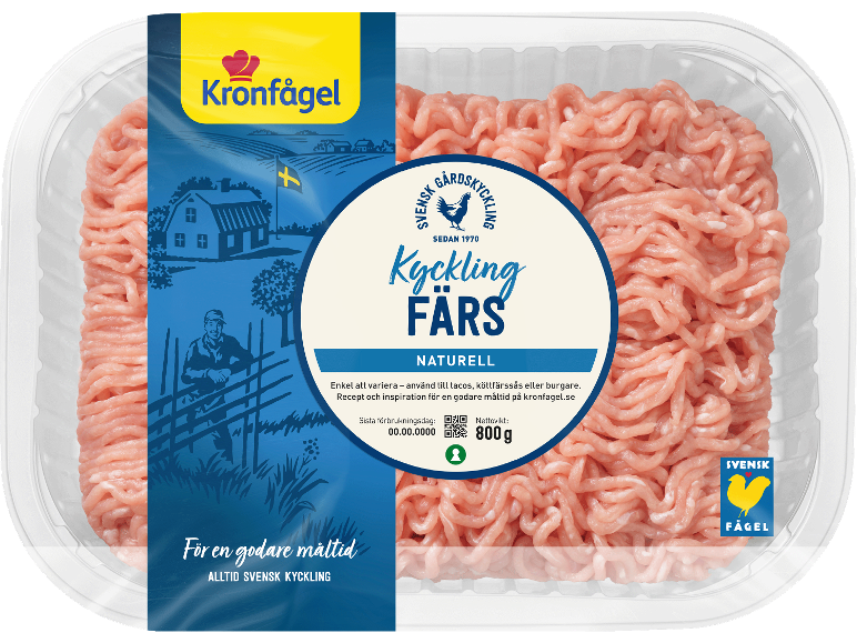 Förpackning med kycklingfärs med blå och gul etikett, 800g.