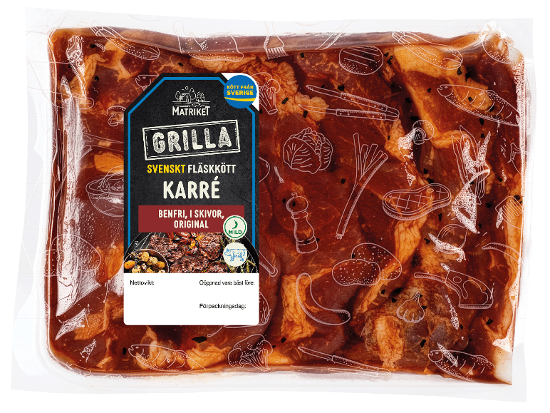 Förpackning med grillad fläskkarré i skivor, med texten ”Grilla” och ”Karré”.
