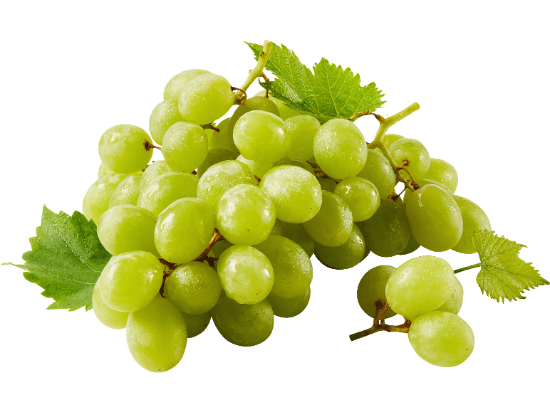 Färska gröna vindruvor med blad och vattendroppar på svart bakgrund.