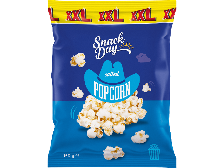Blå XXL-förpackning med saltat popcorn, texten 'Snack Day' och en cowboyhatt.