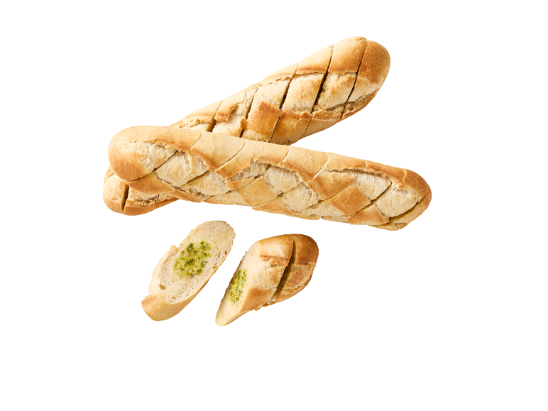 Vitlöksbröd med pesto, varav en är skivad