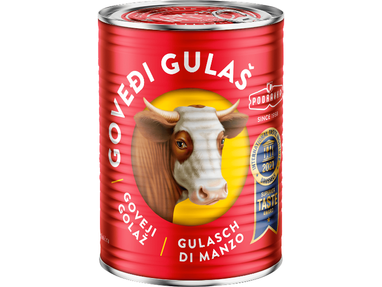 Nötgulasch på burk med en illustration av en ko på röd bakgrund