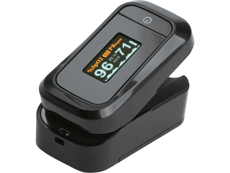Fingertoppspulsoximeter med display som visar SpO2 96%, PRbpm 71 och PI 10.0