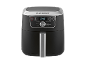 Svart airfryer med digital display och touchkontroller.