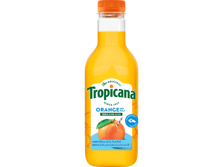 En flaska apelsinjuice utan fruktkött, 100% ren juice.