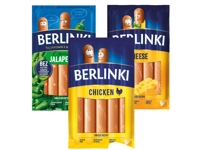 Tre förpackningar korv: med jalapeño, kyckling och ost, med tecknade korvkaraktärer.