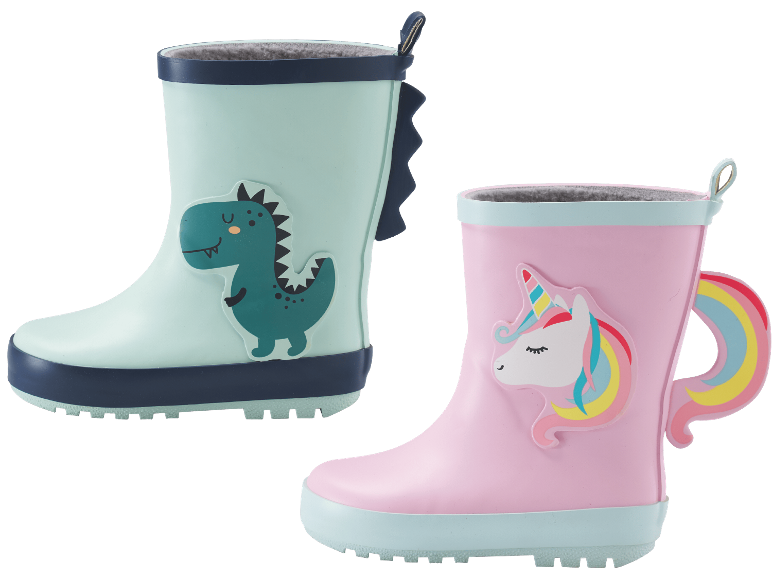 Barnstövlar: ett par ljusgröna med dinosaurie, ett par rosa med enhörning.