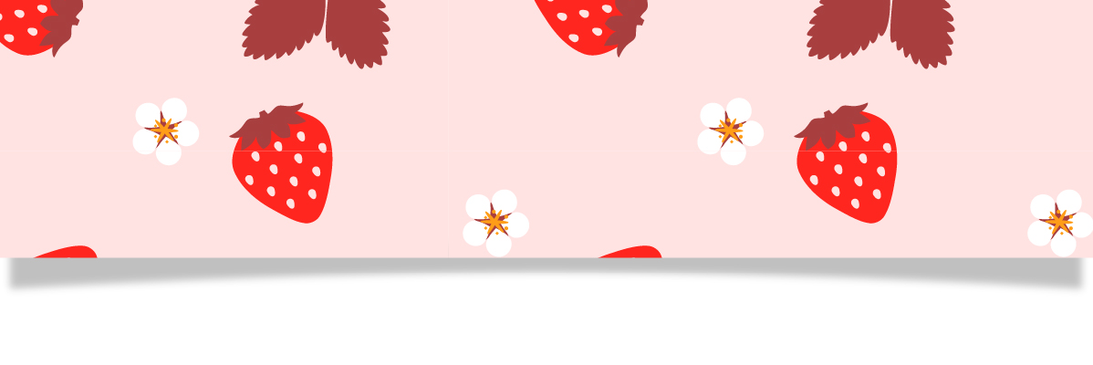 Mönster med jordgubbar och vita blommor på en ljusrosa bakgrund.
