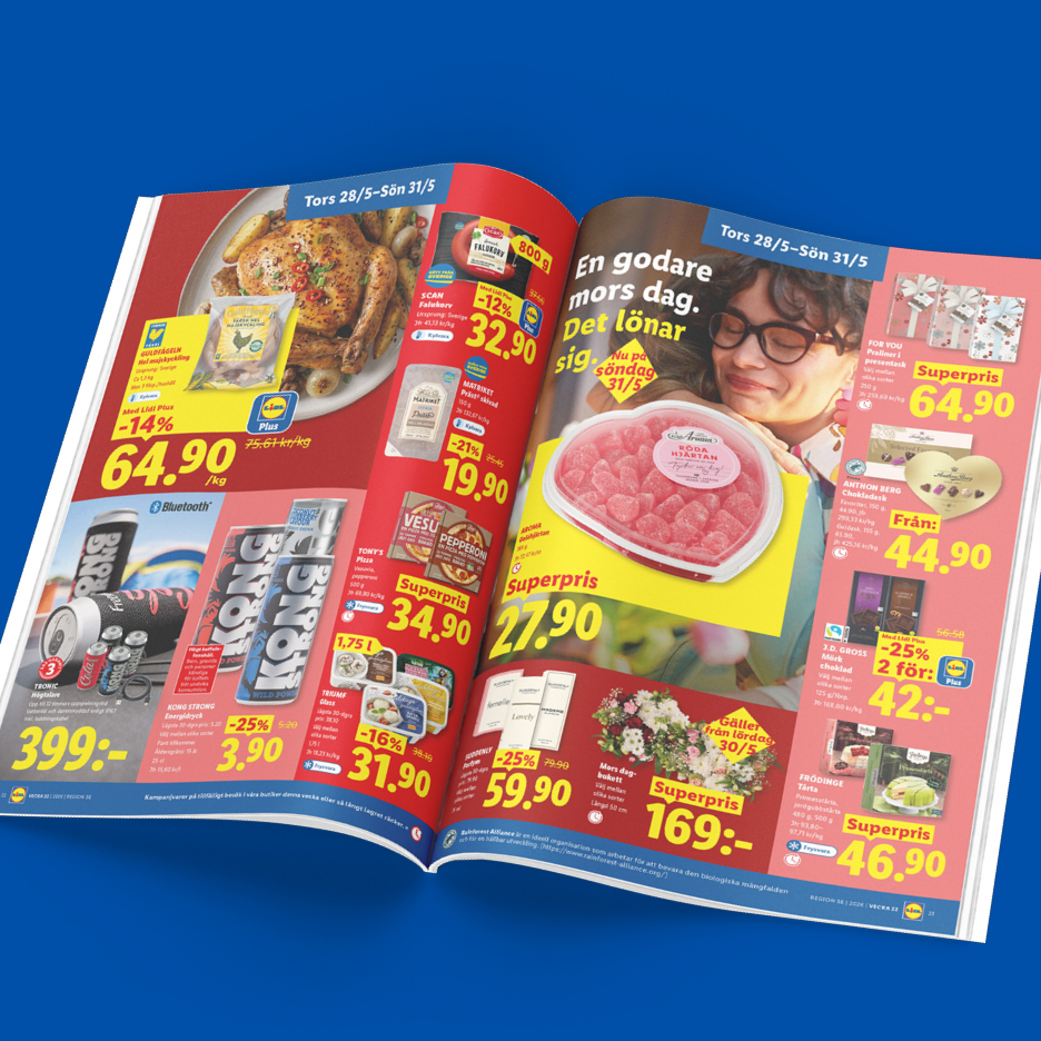Lidl reklamblad med erbjudanden på kyckling, godis, drycker och blommor för Mors dag.